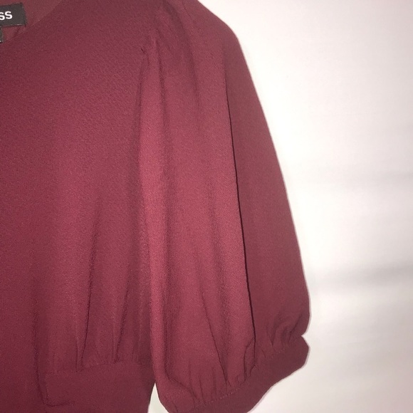 Women's Express Burgundy Short Sleeve Modest Dress - Picture 5 of 13